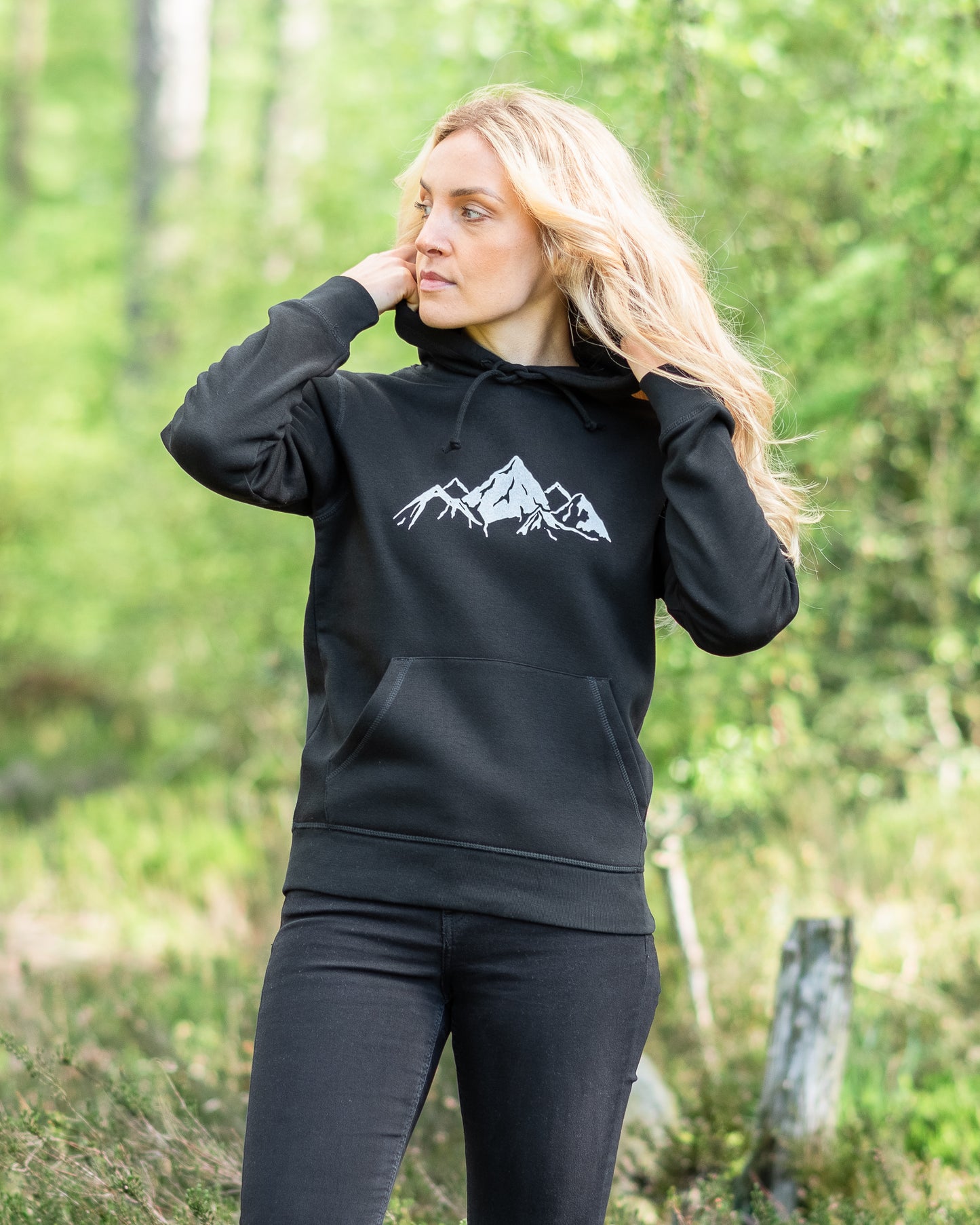 The Mountains Hoodie in Black