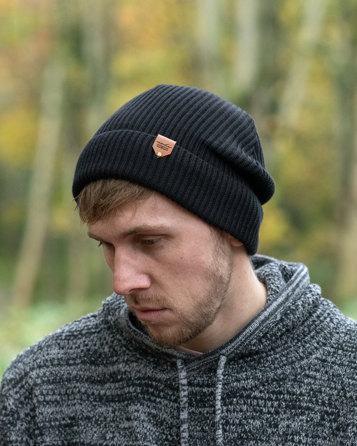 Ribbed Knit Beanie in Black