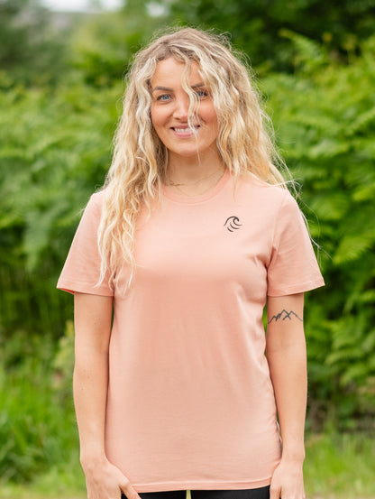 OceanWave Organic T-shirt in Coral