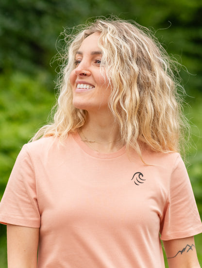 OceanWave Organic T-shirt in Coral