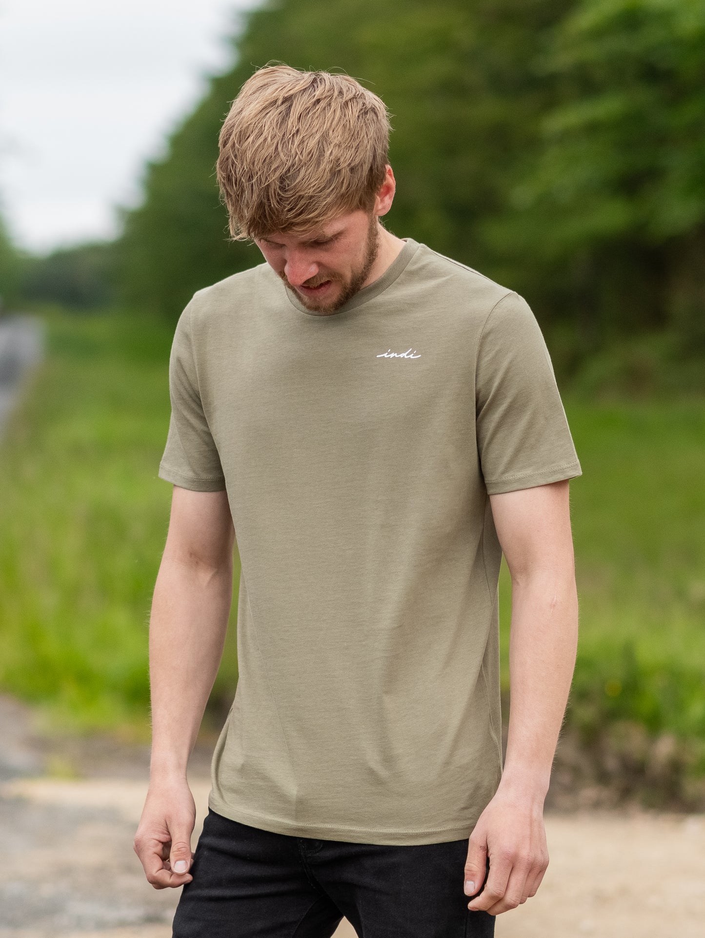 BareEssentials Organic T-shirt in Light Olive