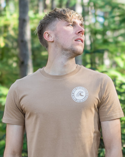 Originals Wave T-shirt in Camel